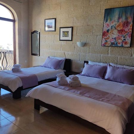 Warda Accommodation 休吉让 外观 照片