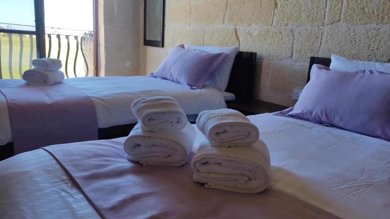 Warda Accommodation 休吉让 外观 照片
