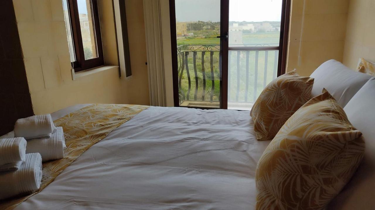 Warda Accommodation 休吉让 外观 照片